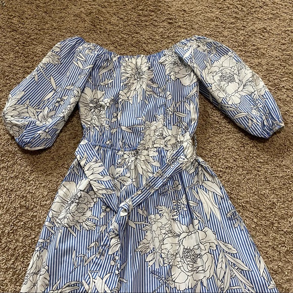 Sundress - Picture 2 of 5